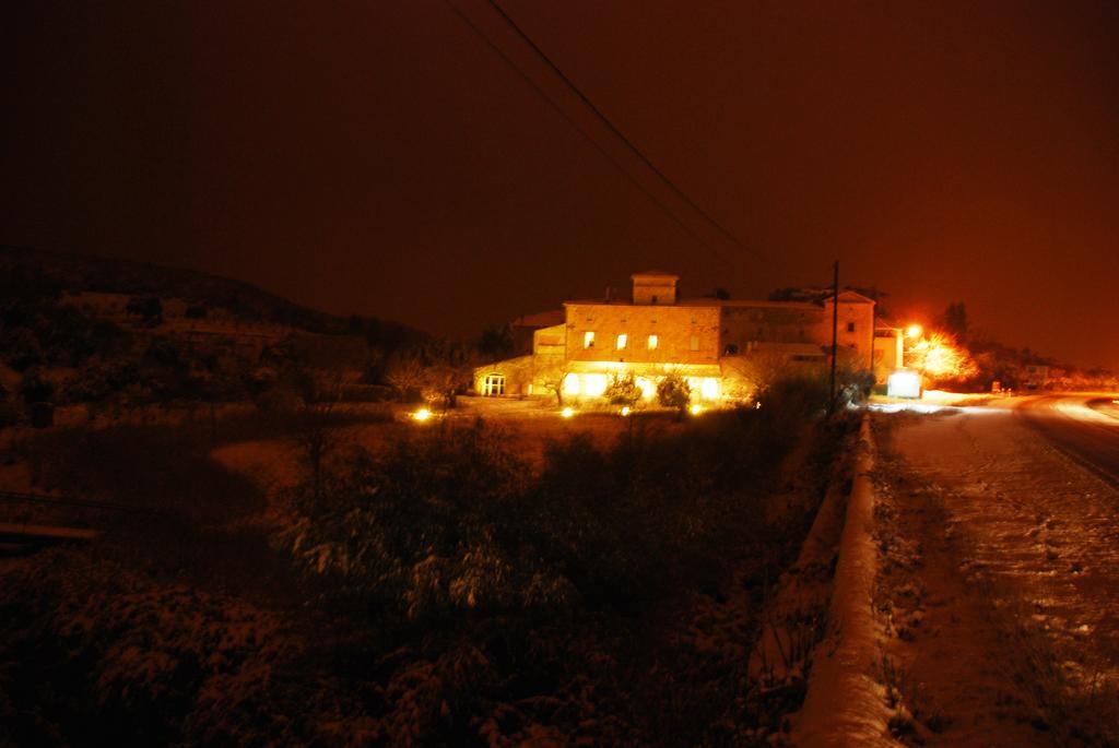 Les Jardins Du Mas Evesque Bed & Breakfast Rousson  Exterior photo