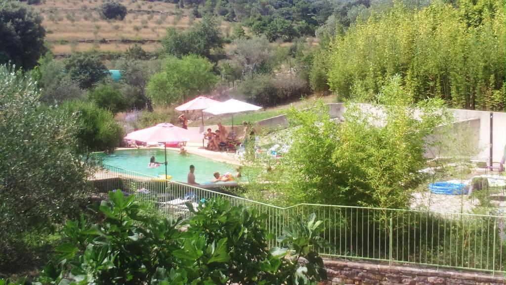Les Jardins Du Mas Evesque Bed & Breakfast Rousson  Exterior photo