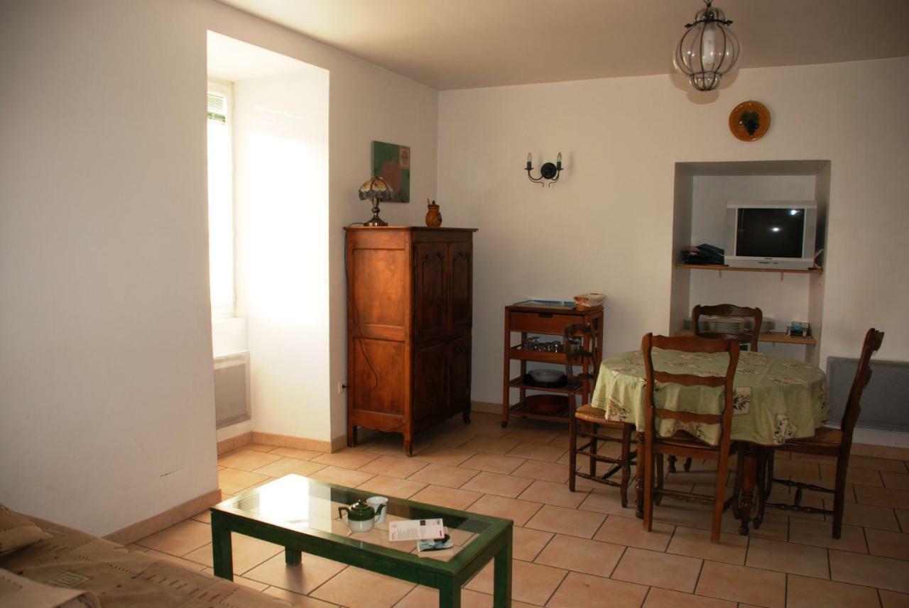 Les Jardins Du Mas Evesque Bed & Breakfast Rousson  Exterior photo